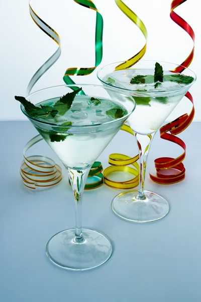 Cocktail med myntablad — Stockfoto