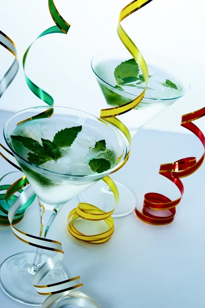 Cocktail with mint leaf — Stock Photo, Image