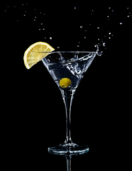 Coquetel de vermute em vidro martini — Fotografia de Stock