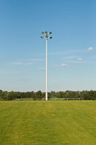 Sport fältet lampor — Stockfoto