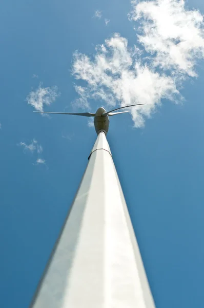 Spinning Windmill with Blue Sky and Clouds Shot From Below — Stock Photo, Image