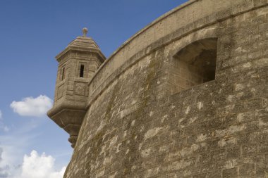 Monaco Sarayı duvarlar