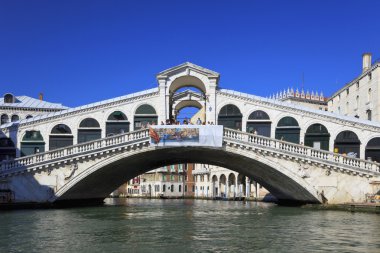 Bridge Rialtol in Venice. clipart