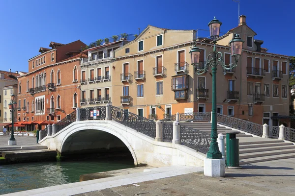 The Venetian bridge, Italy — Stock Photo, Image