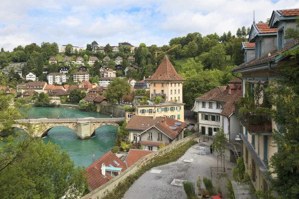 Міст через річки Ааре напрямку Берн, Швейцарія — стокове фото
