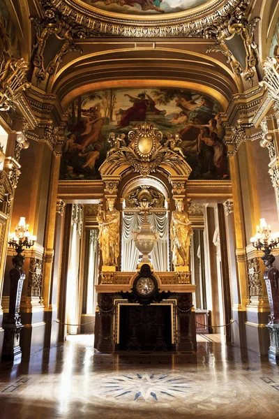 Опера или дворец Гарнье. Париж, Франция . — стоковое фото