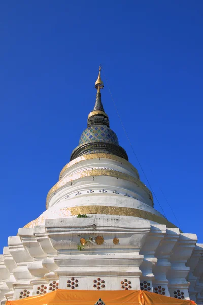 Beyaz Pagoda Renkli Cam — Stok fotoğraf