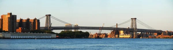 纽约威廉斯堡大桥全景 — 图库照片