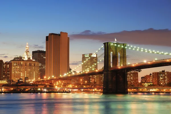 Бруклинский мост, Манхэттен, Нью-Йорк — стоковое фото