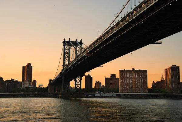 Manhattan bridge slunce — Stock fotografie