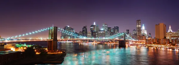 美国纽约市曼哈顿的天际线布鲁克林大桥全景 — 图库照片