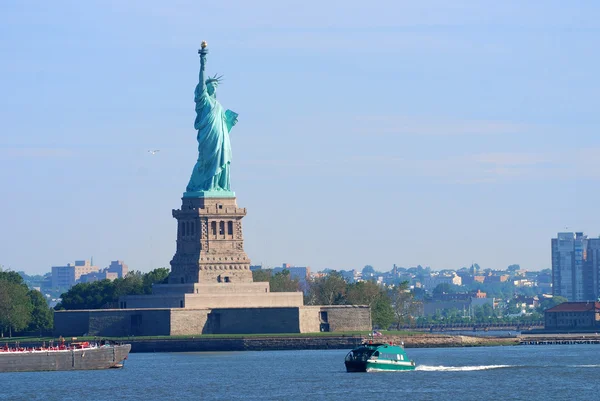 Estatua de la libertad, ciudad de Nueva York — Foto de Stock