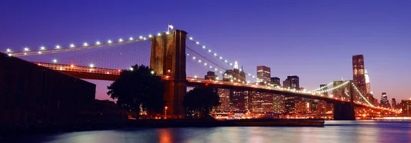 ニューヨーク市ブルックリン橋のパノラマ — ストック写真