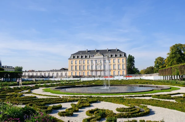 Schloss augustusburg - brühl, deutschland — Stockfoto