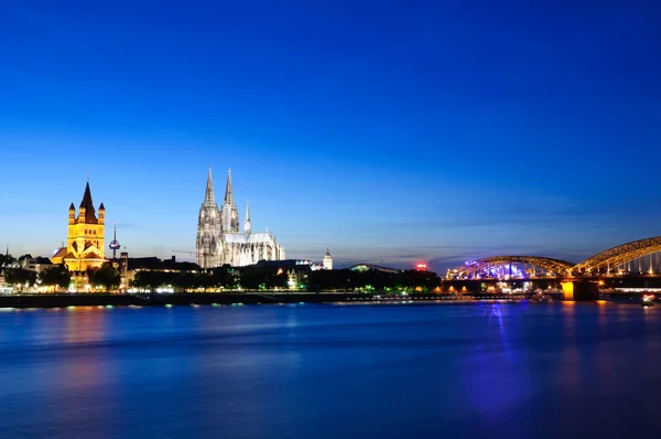Köln/Köln alacakaranlık, Almanya — Stok fotoğraf