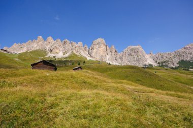 gardena görünümünden geçiş - dolomites, İtalya