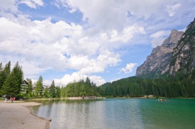 Lake braies - dolomites, İtalya