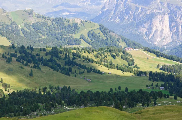Vy från sella pass - Dolomiterna, Italien — Stockfoto