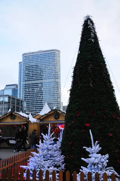 Kerstmarkt Défense Parijs — Stockfoto
