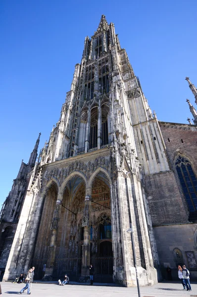 ウルム大聖堂 世界で最も高い教会の塔 — ストック写真