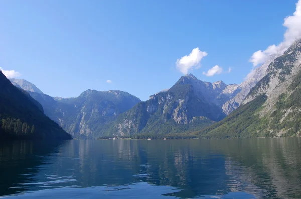 Λίμνη Konigsee στις Βαυαρικές Άλπεις — Φωτογραφία Αρχείου
