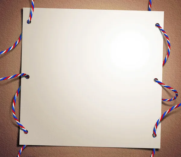 Cuerdas de color y marco de hoja de papel —  Fotos de Stock
