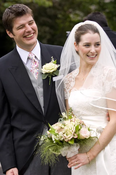 Noiva e noivo Fotografias De Stock Royalty-Free
