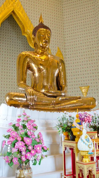 Золотий Будда — стокове фото