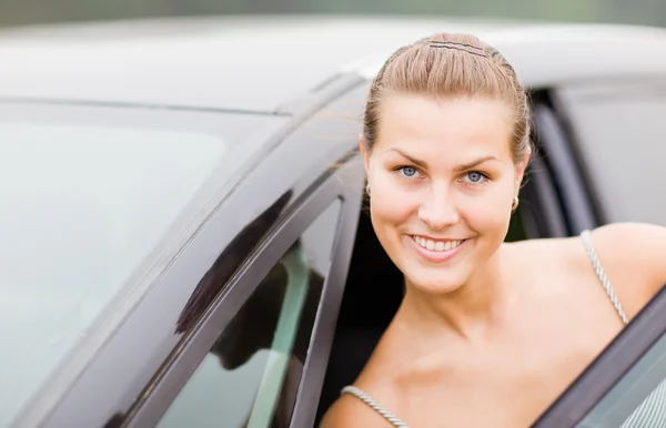 Beautiful Girl Portrait with Her New Vehicle — Stock Photo, Image