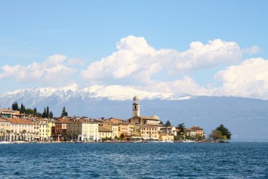 Garda Lake clipart