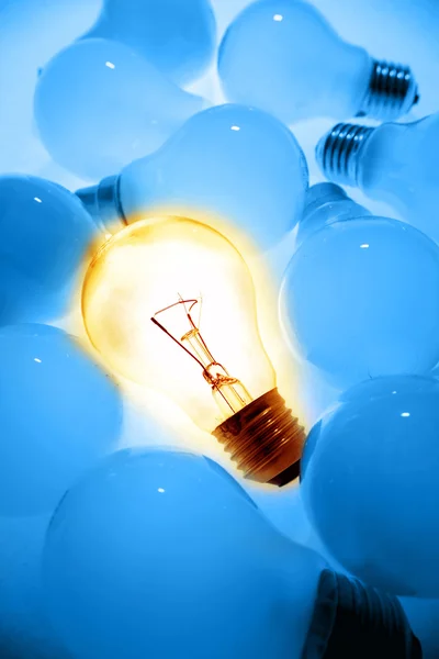 明るい電球 — ストック写真