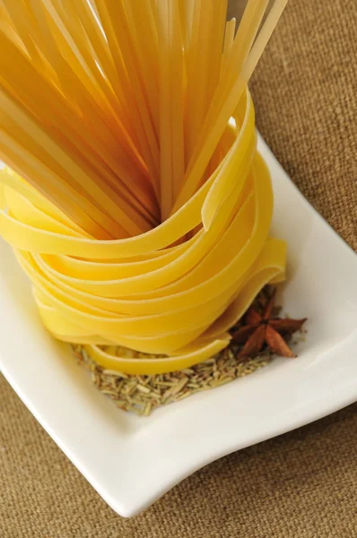 Tagliatelle makarna ve spagetti