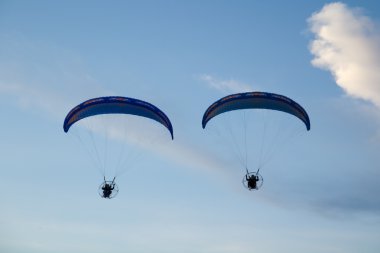 paramotor