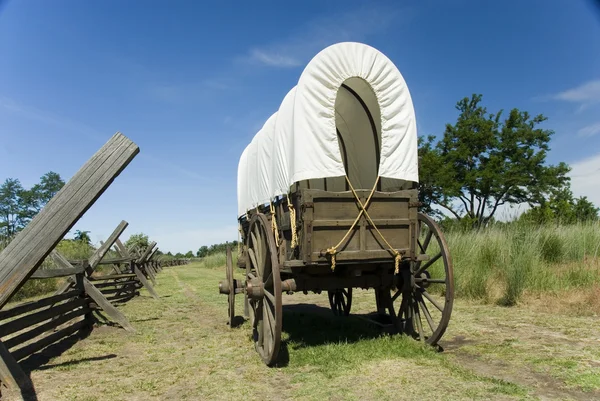 Covered Wagon — Stock Photo, Image