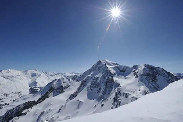 stock image Sun in the mountains