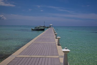 grand cayman ROM noktasında güzel okyanus rıhtım