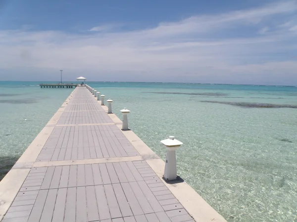 Impressionante doca oceânica em Grand Cayman — Fotografia de Stock