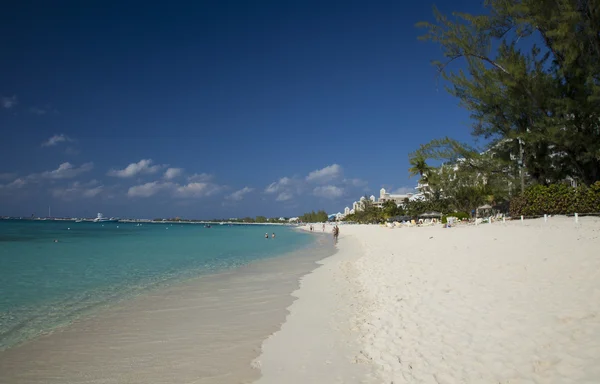 Sedm mil pláž, grand cayman — Stock fotografie