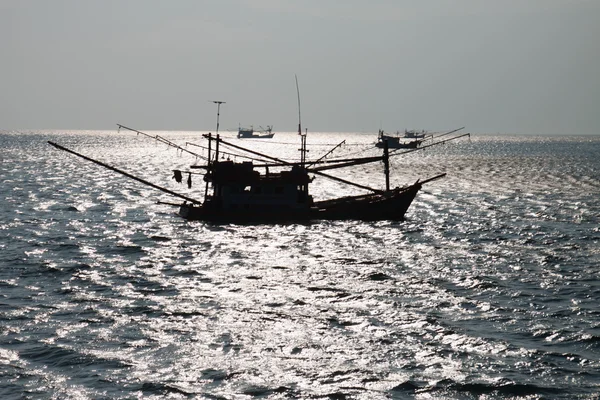 Barco Pesca Tailandesa Uma Luz Sol — Fotografia de Stock