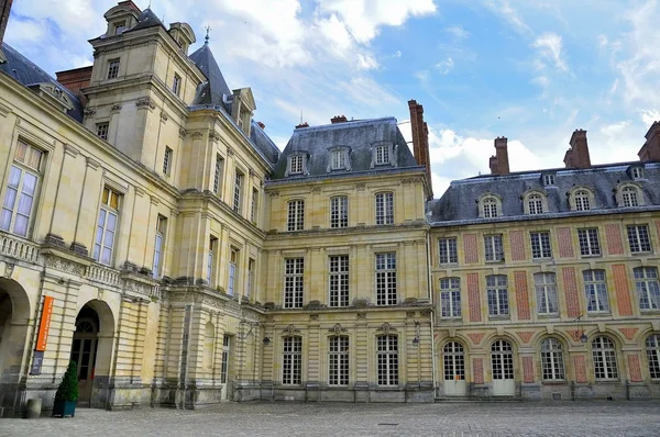 Palácio de Fontainebleau . — Fotografia de Stock