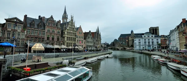 Historic houses in Ghent- panorama. — Stock Photo, Image