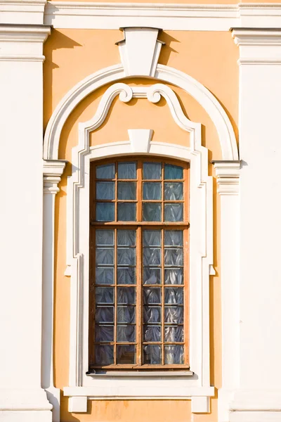 Windows in birck wall — Stock Photo, Image