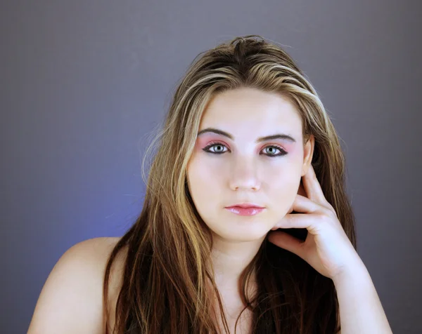 Menina adolescente bonita Headshot (1 ) — Fotografia de Stock