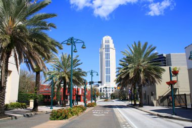 A horizontal view of downtown Orlando, Florida, looking north on Magnolia Avenue at the Orange County courthouse. clipart