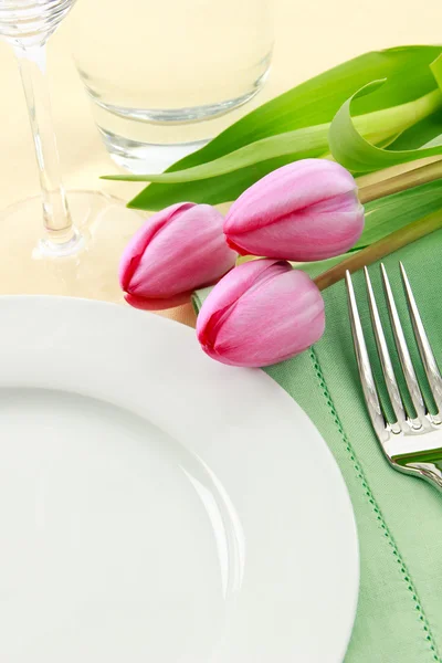 Réglage de table printemps — Photo