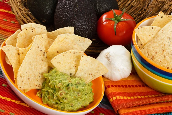 Taze guacamole snack — Stok fotoğraf