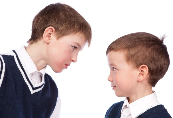Konflikt między dwóch uczniów — Zdjęcie stockowe