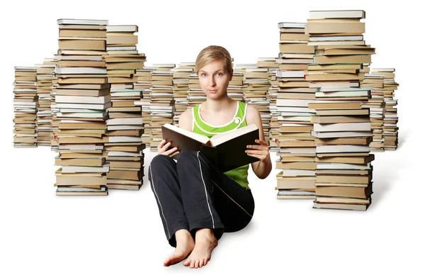 College Meisje Studeren Met Grote Boek Geïsoleerd Wit — Stockfoto