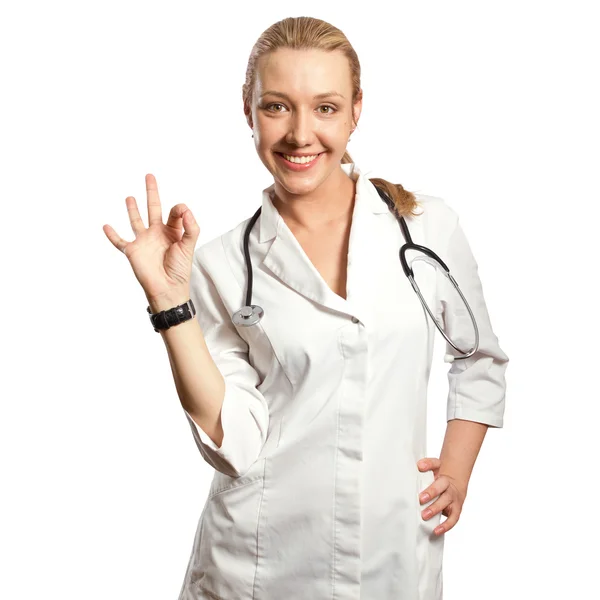 Joven médico mujer muestra ok — Foto de Stock