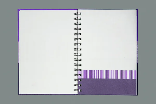 Carnet de notes violet dégradé sur gris — Photo